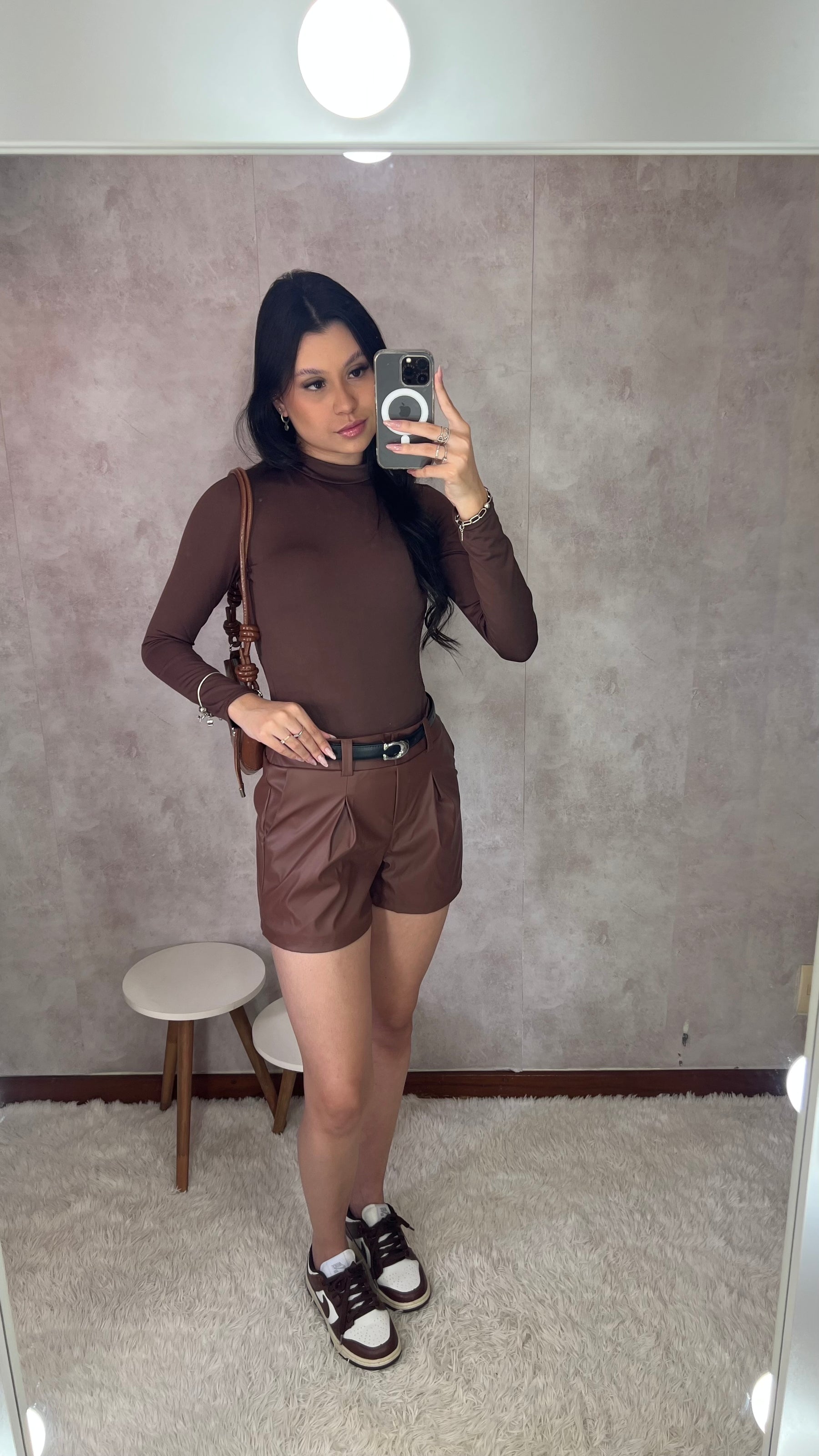 Short courino