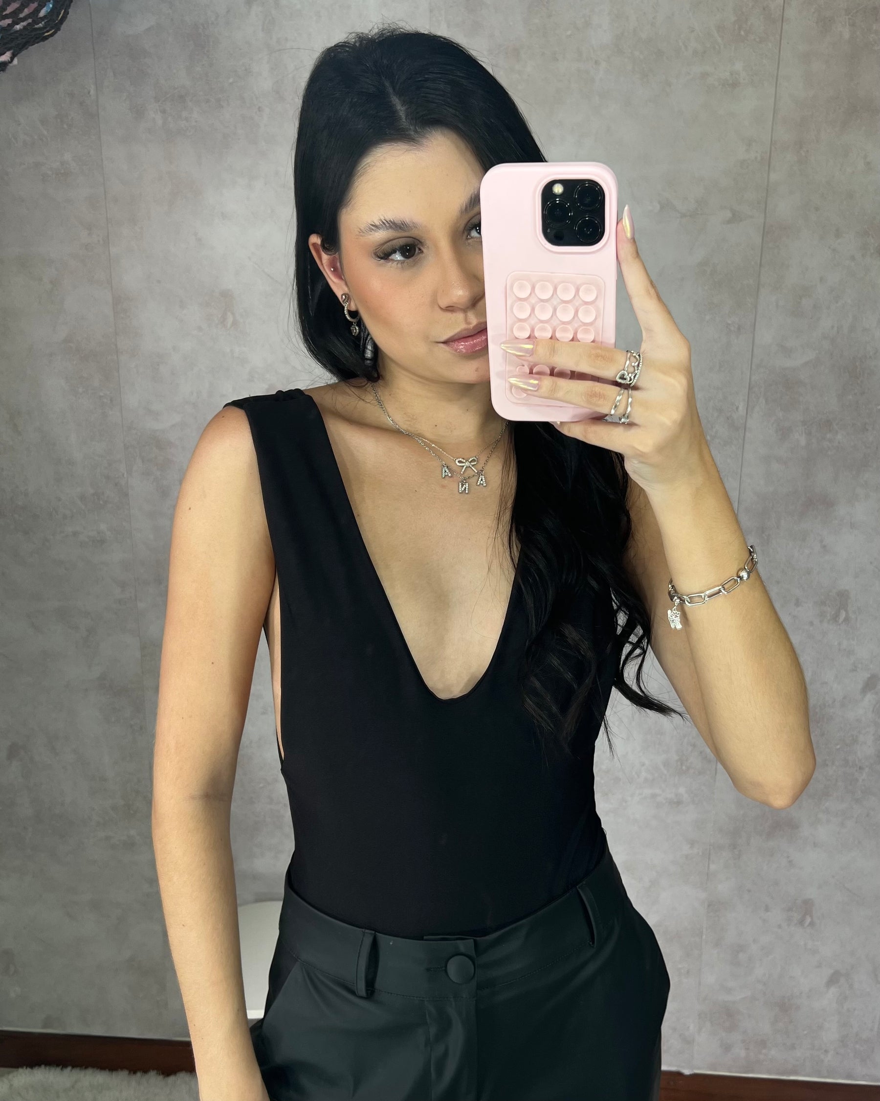 Body V