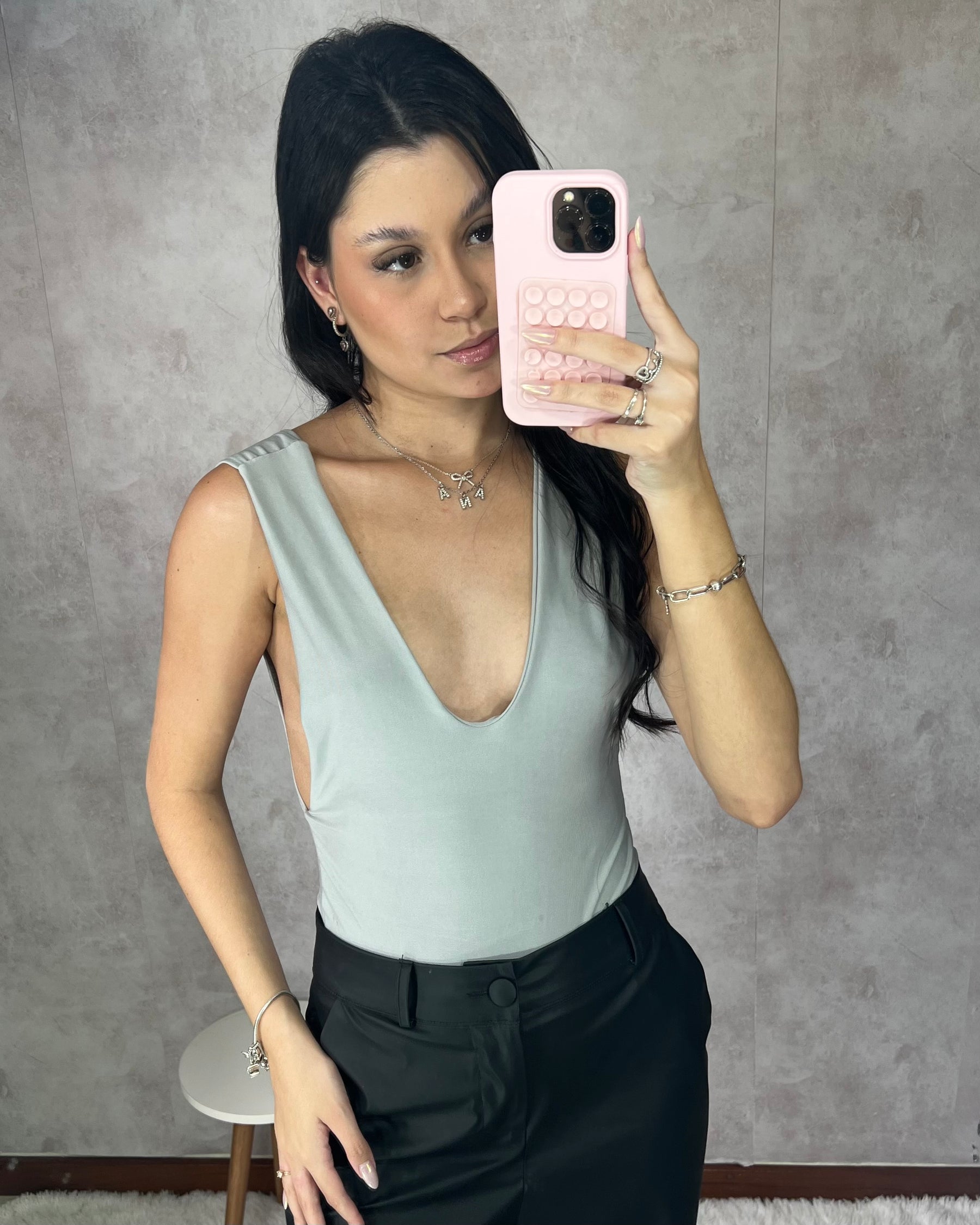 Body V